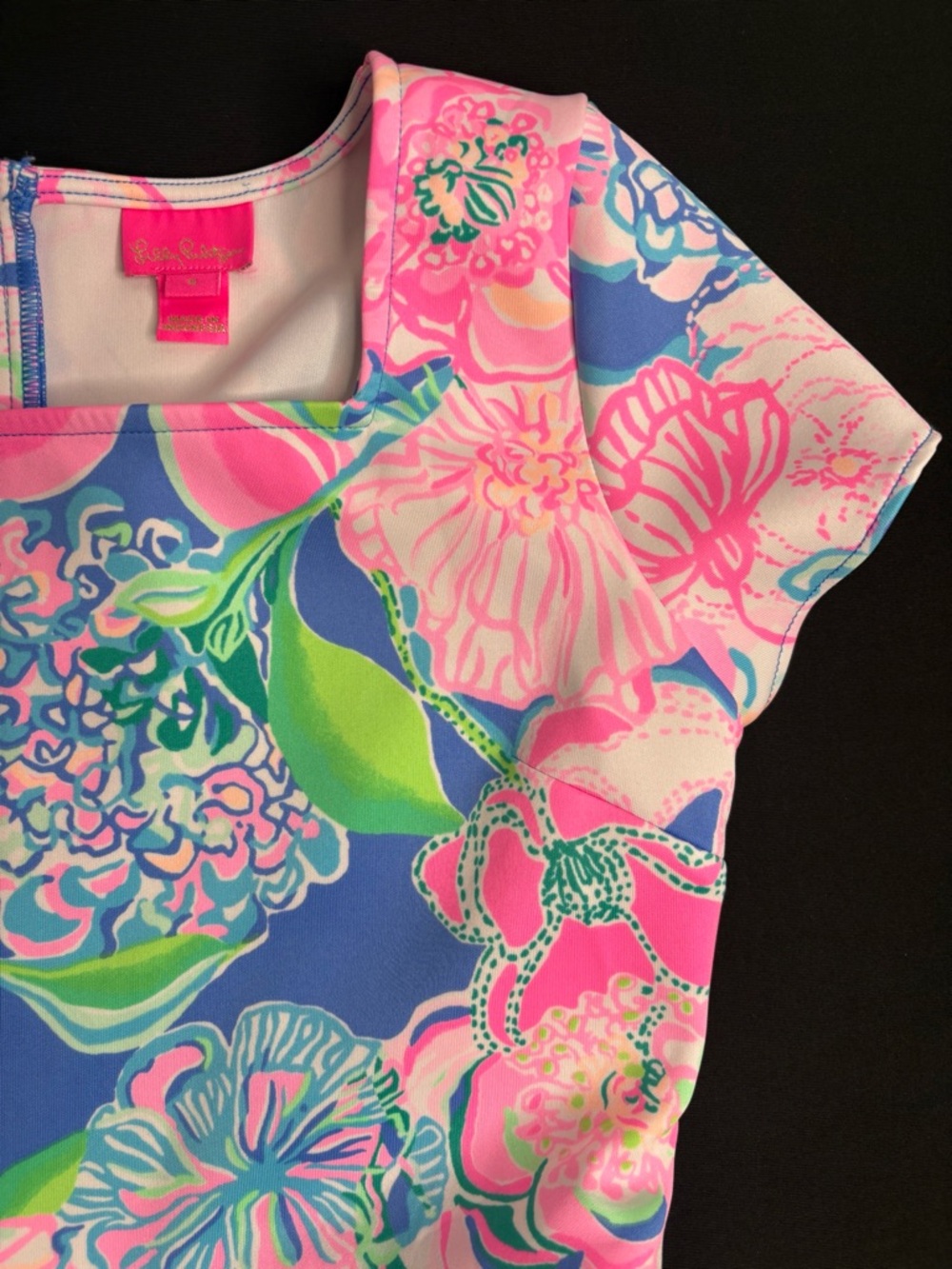 🌸🌸Lilly Pulitzer Pink and Blue Logo Tag Dress